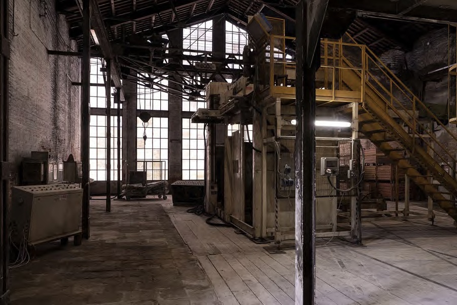 Gian Maria Tosatti, Storia della notte e destino delle comete, 2022, Italian Pavilion, 59th Venice Biennale, Venice, installation view, courtesy of the artist